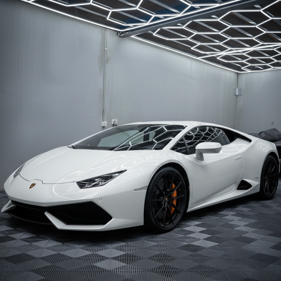 Lamborghini Lamborghini Huracan Evo White
